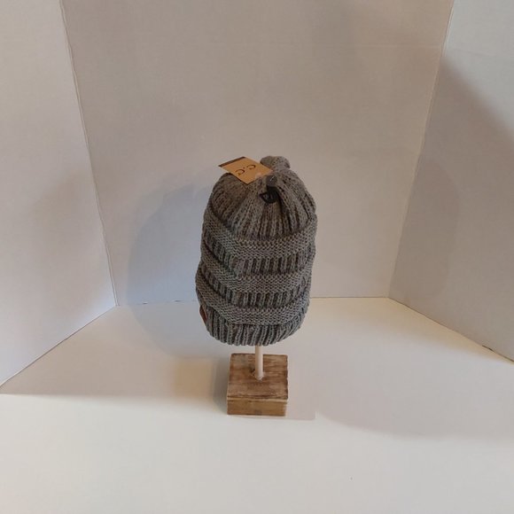 CC Beenie Gray Size One Size Fits All New With Tags - Picture 2 of 7